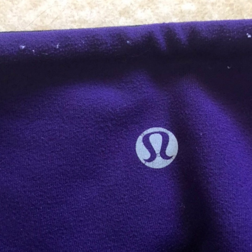 lululemon cropped reversible leggings purple black